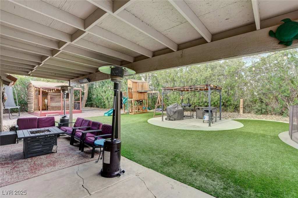 3110 Palmdesert, Las Vegas, NV 89120
