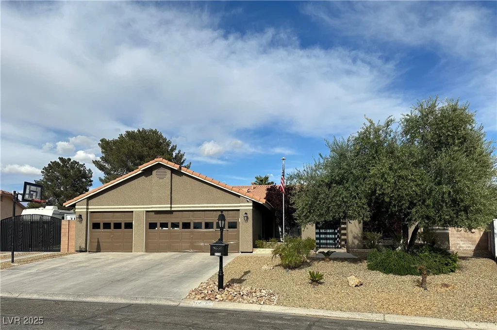 3110 Palmdesert, Las Vegas, NV 89120