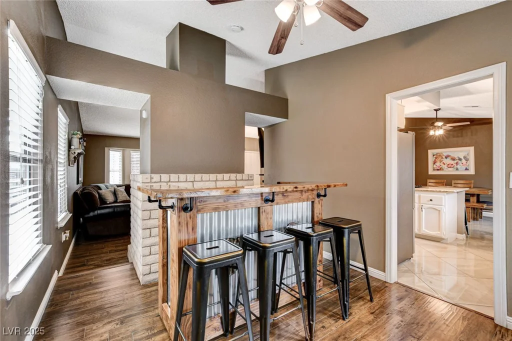 3110 Palmdesert, Las Vegas, NV 89120