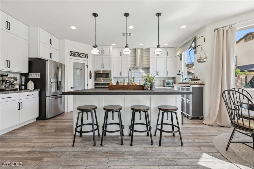 6164 Barby Cove, Las Vegas, NV 89148