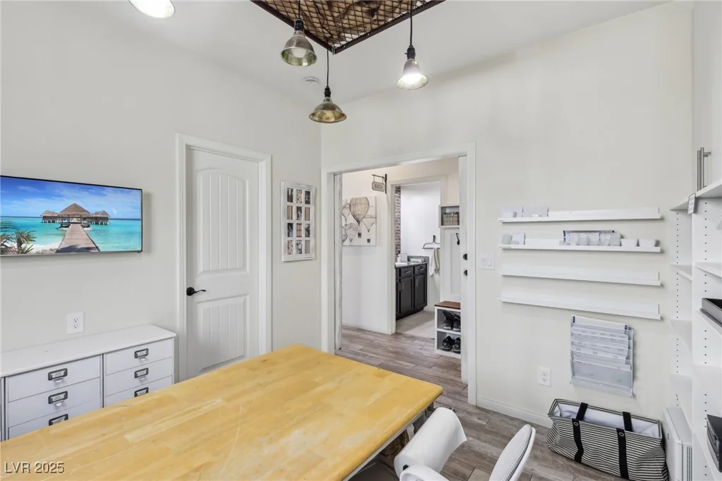 6164 Barby Cove, Las Vegas, NV 89148