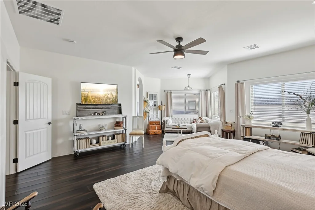6164 Barby Cove, Las Vegas, NV 89148