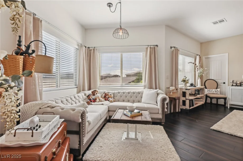 6164 Barby Cove, Las Vegas, NV 89148
