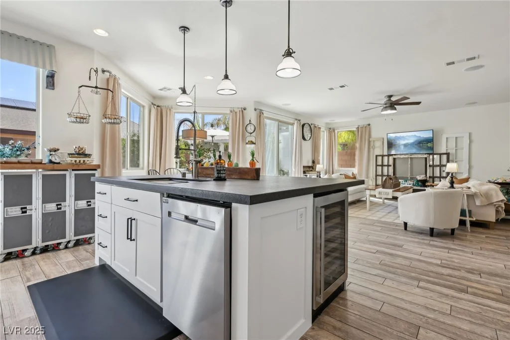 6164 Barby Cove, Las Vegas, NV 89148