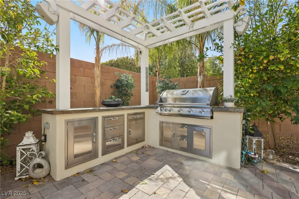 6164 Barby Cove, Las Vegas, NV 89148