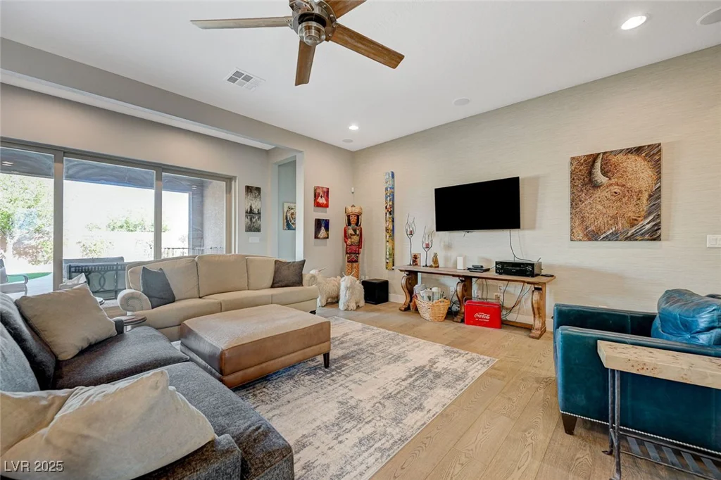 10840 Rosin Jaw, Las Vegas, NV 89183