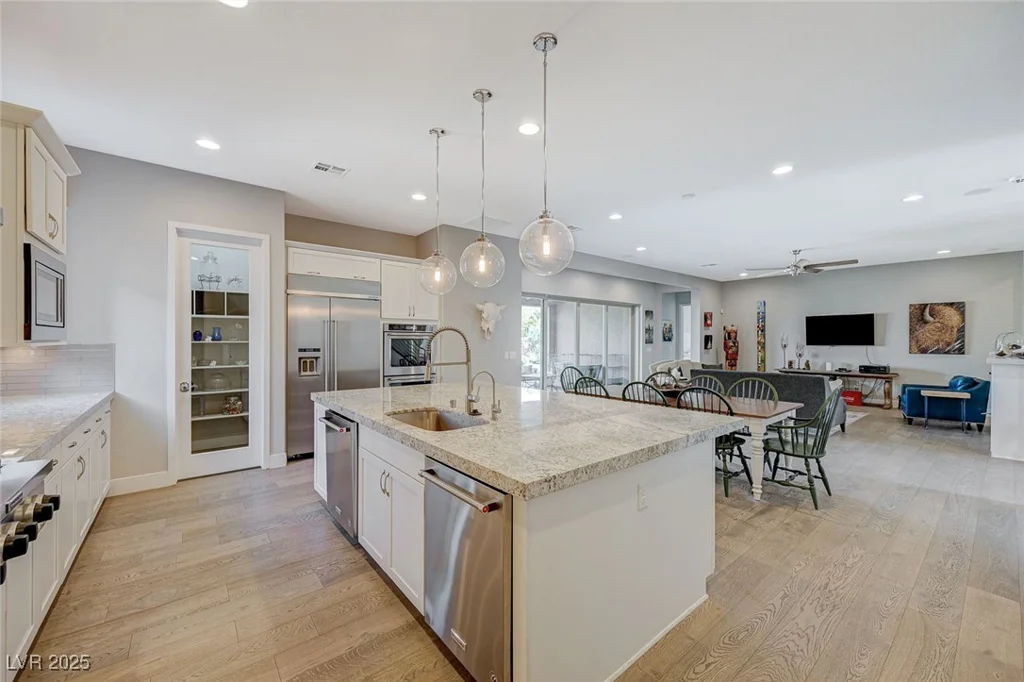 10840 Rosin Jaw, Las Vegas, NV 89183