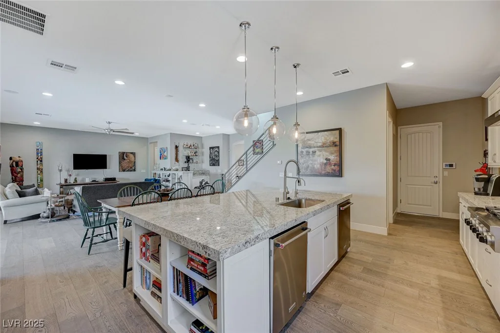 10840 Rosin Jaw, Las Vegas, NV 89183