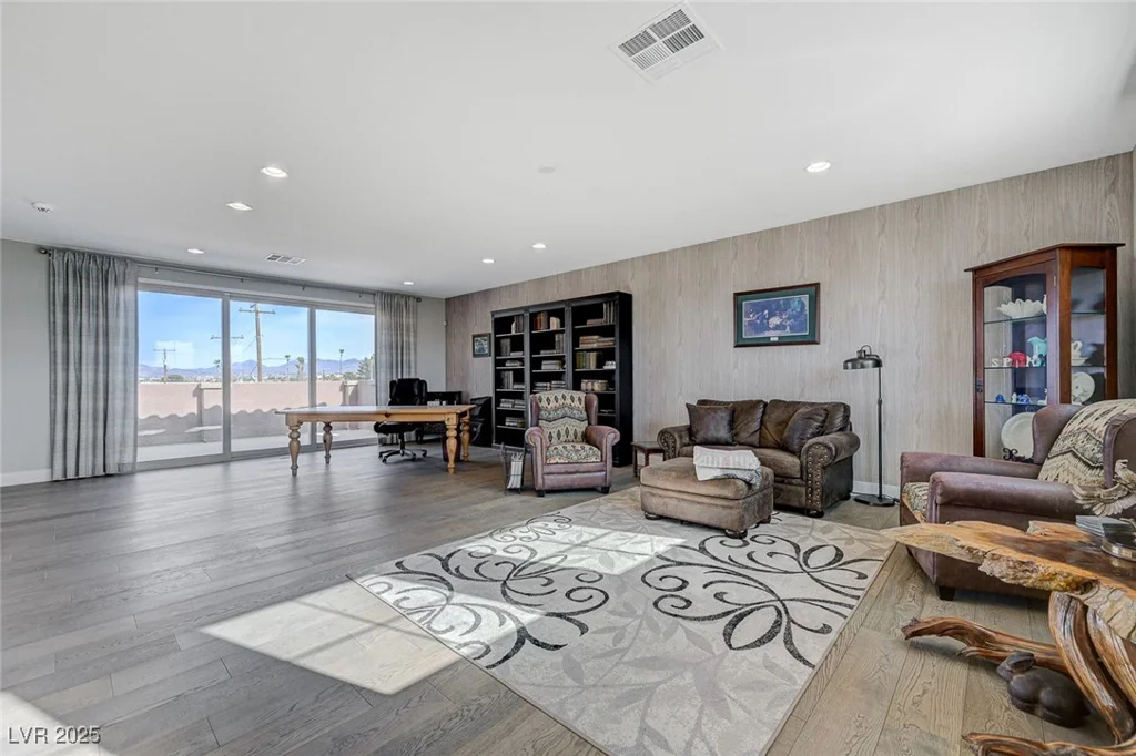 10840 Rosin Jaw, Las Vegas, NV 89183