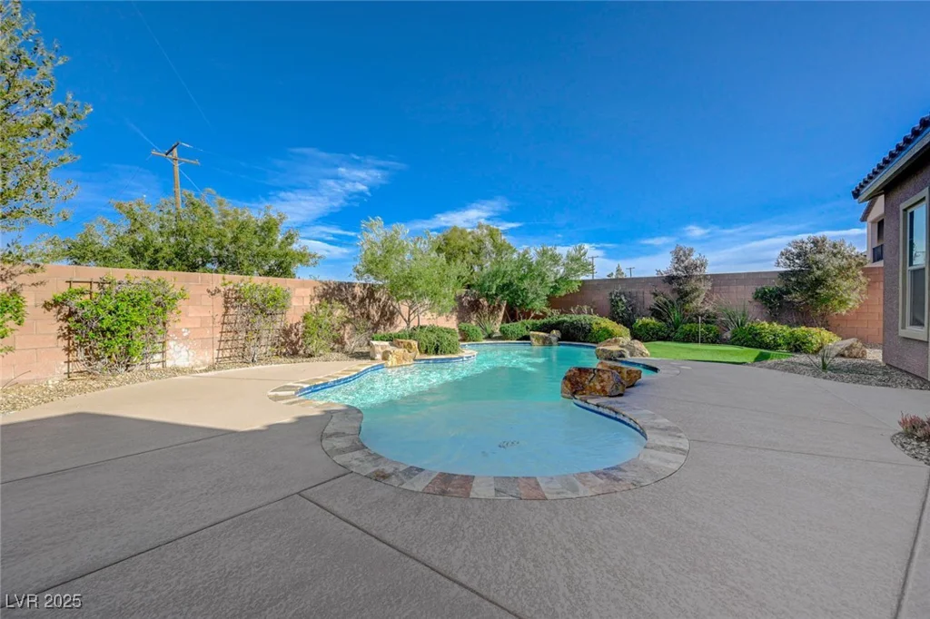 10840 Rosin Jaw, Las Vegas, NV 89183
