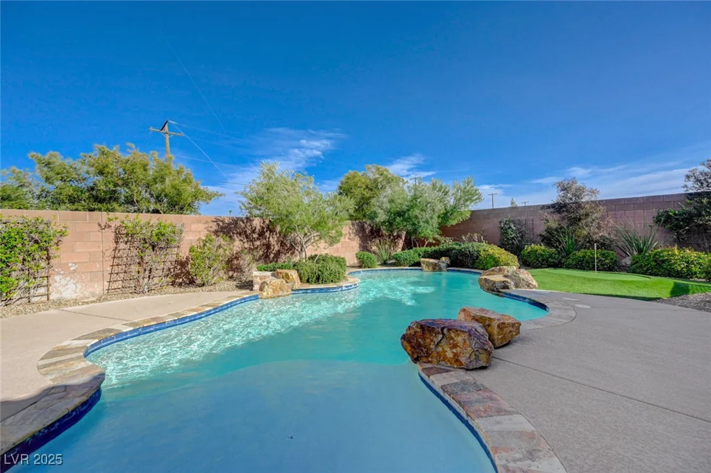 10840 Rosin Jaw, Las Vegas, NV 89183