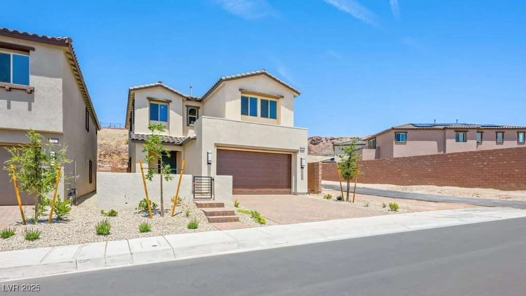 74 Via Montoro, Henderson, NV 89011