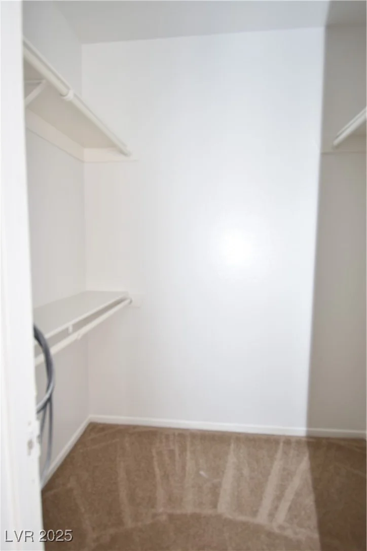 2431 Old Forge, Las Vegas, NV 89121