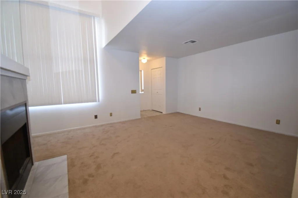2431 Old Forge, Las Vegas, NV 89121