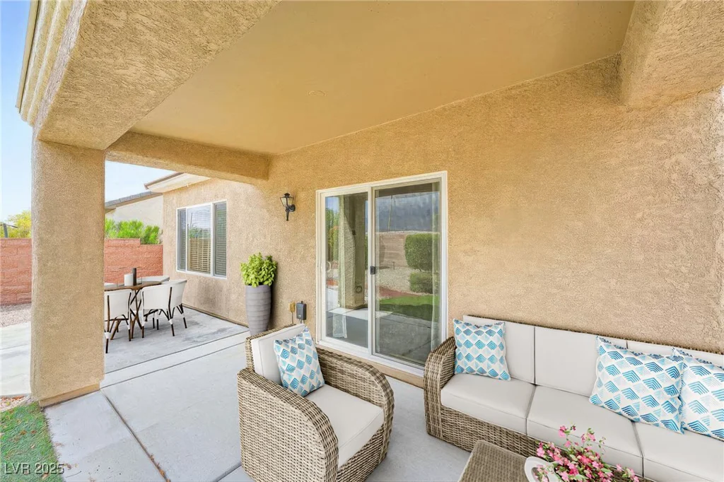 2324 Willow Wren, North Las Vegas, NV 89084