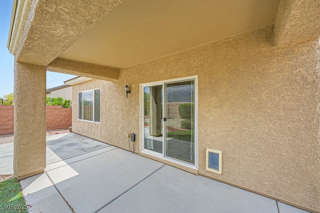 2324 Willow Wren, North Las Vegas, NV 89084