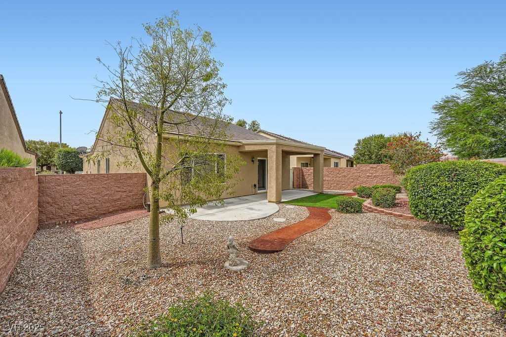 2324 Willow Wren, North Las Vegas, NV 89084