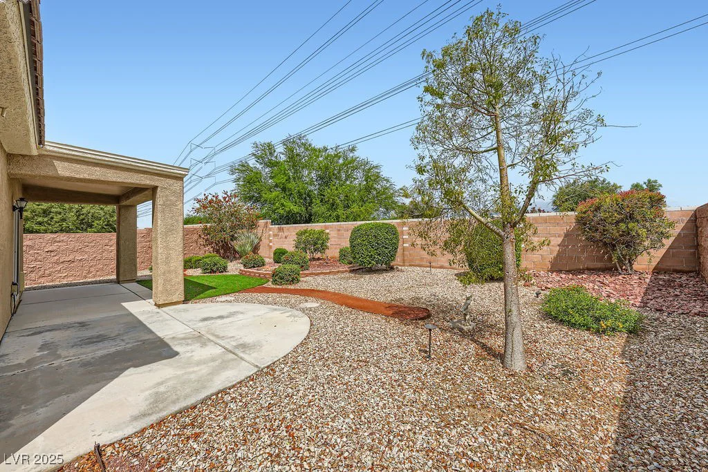 2324 Willow Wren, North Las Vegas, NV 89084
