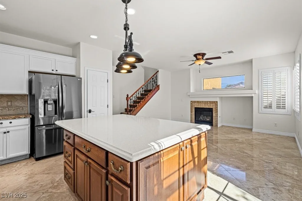 1988 Villa De Sol, Las Vegas, NV 89156
