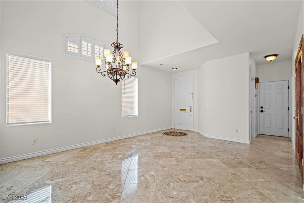 1988 Villa De Sol, Las Vegas, NV 89156