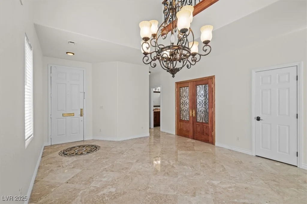 1988 Villa De Sol, Las Vegas, NV 89156