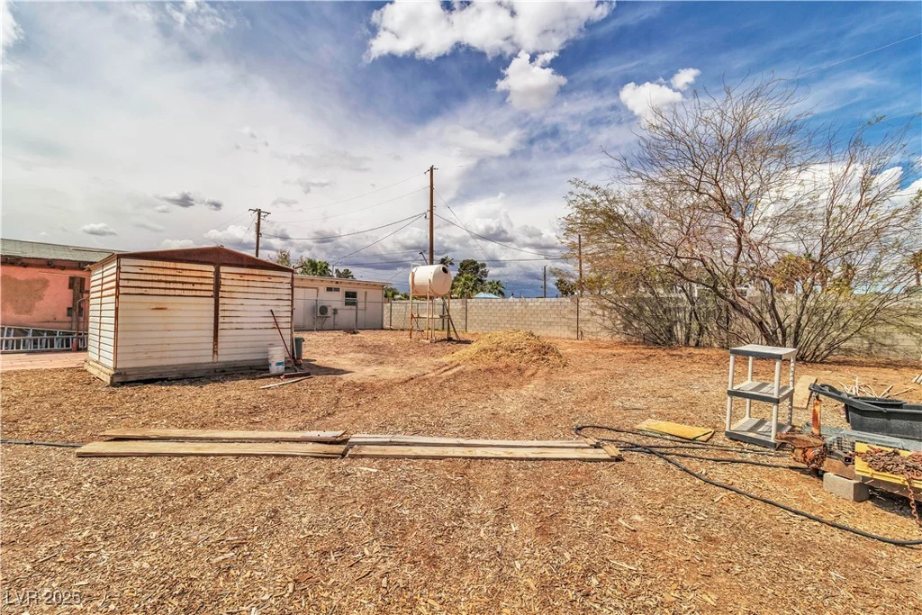 5906 Bunch, Las Vegas, NV 89122