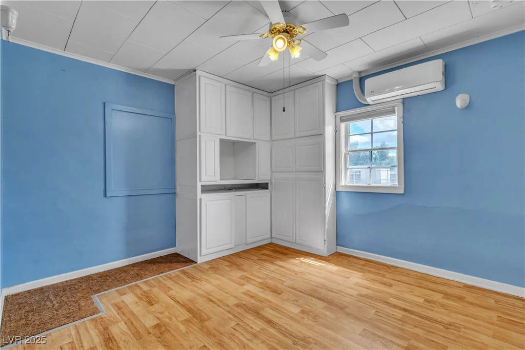 5906 Bunch, Las Vegas, NV 89122