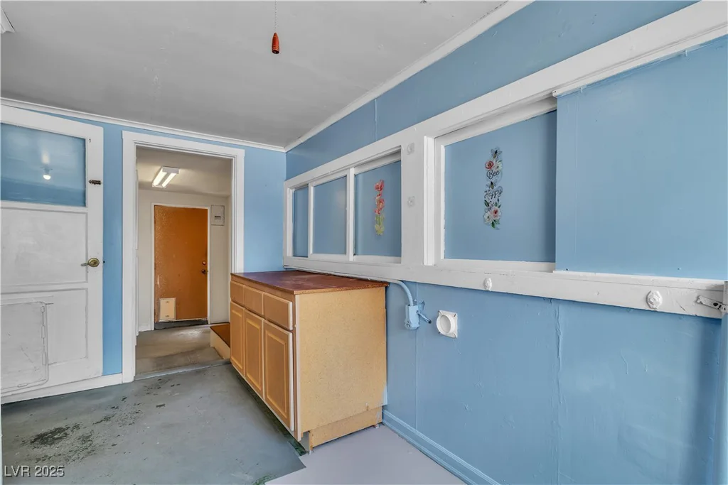 5906 Bunch, Las Vegas, NV 89122