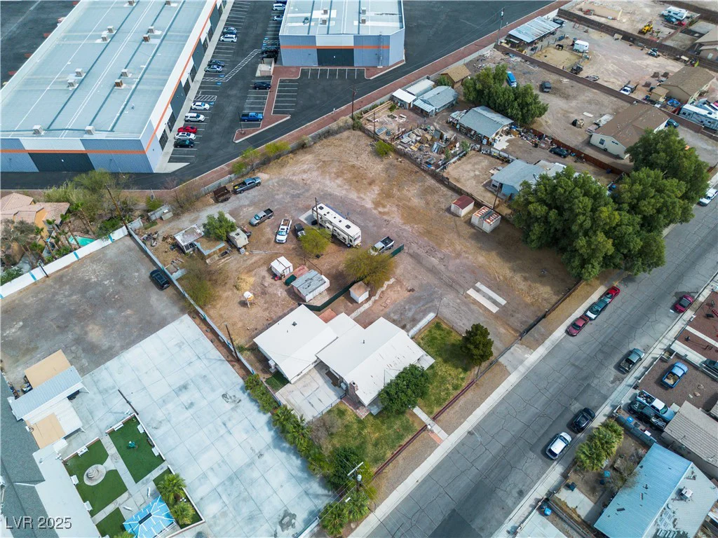 5906 Bunch, Las Vegas, NV 89122