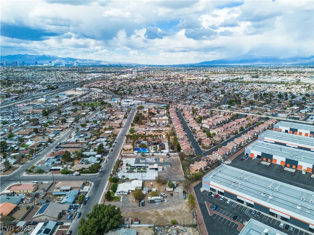 5906 Bunch, Las Vegas, NV 89122