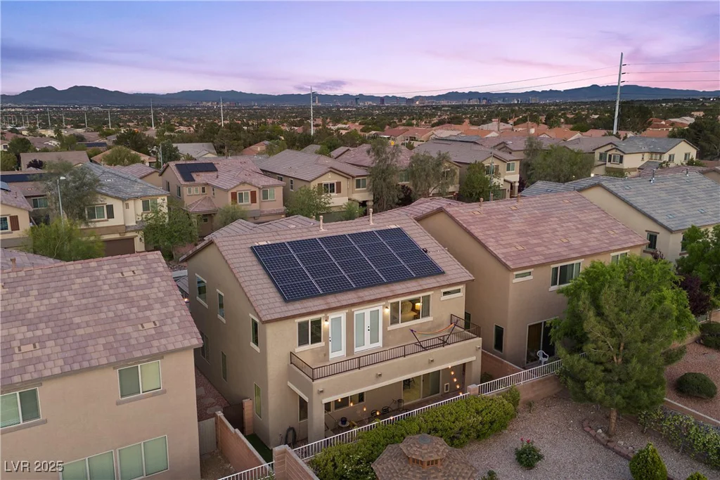 3268 Grayson Lake, Las Vegas, NV 89129