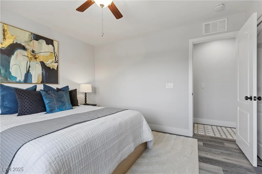 3268 Grayson Lake, Las Vegas, NV 89129