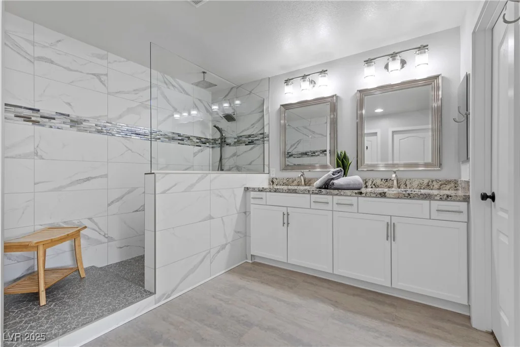 3268 Grayson Lake, Las Vegas, NV 89129