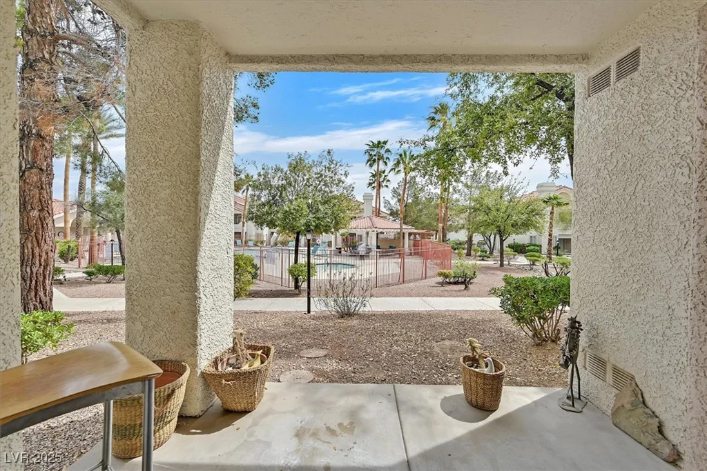 7901 Idledale, Las Vegas, NV 89145