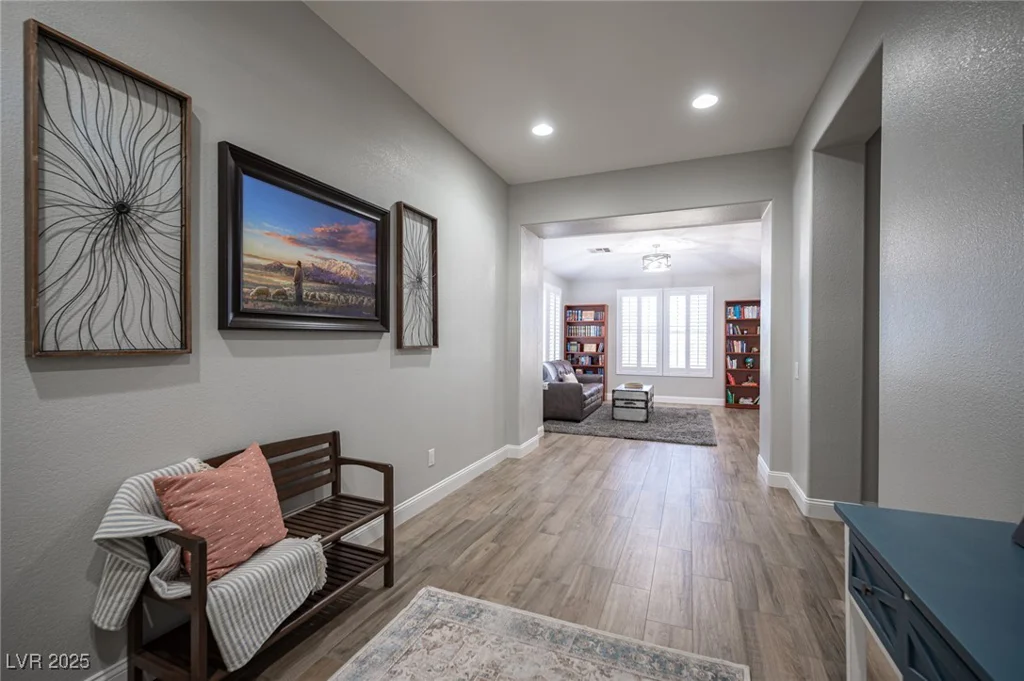 5815 Pristine Falls, Las Vegas, NV 89131