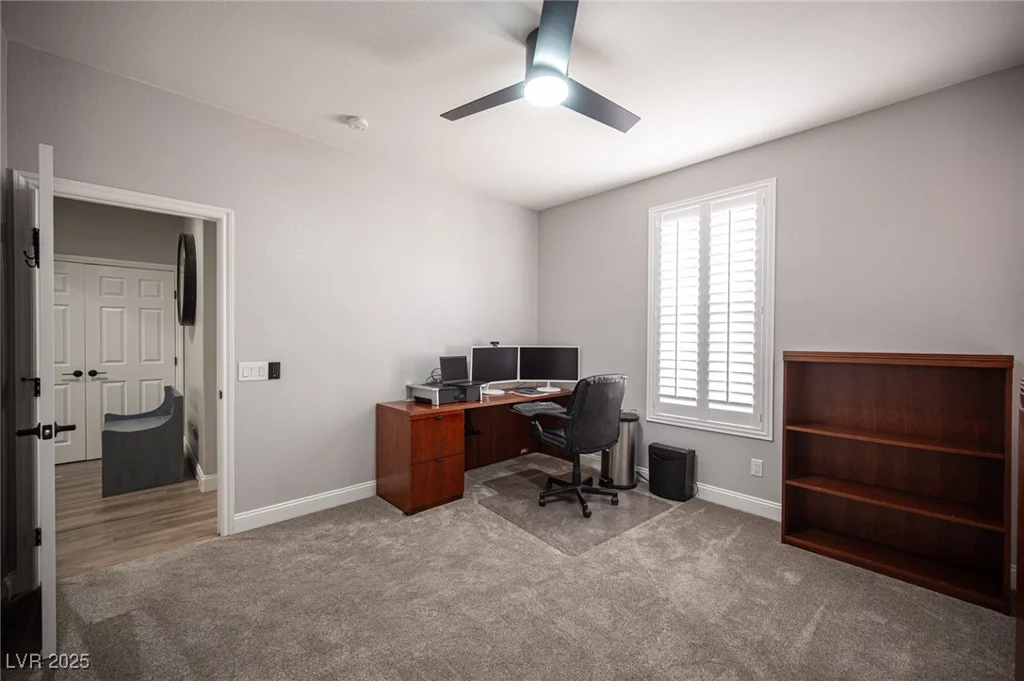5815 Pristine Falls, Las Vegas, NV 89131