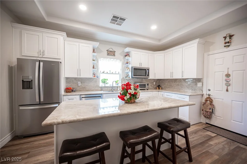 5815 Pristine Falls, Las Vegas, NV 89131