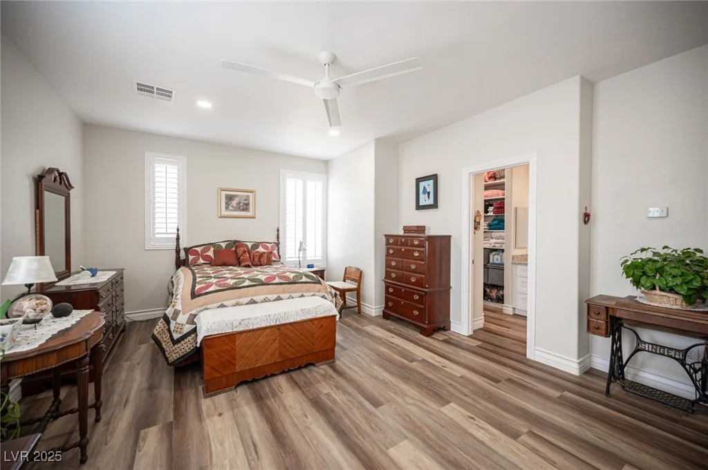 5815 Pristine Falls, Las Vegas, NV 89131