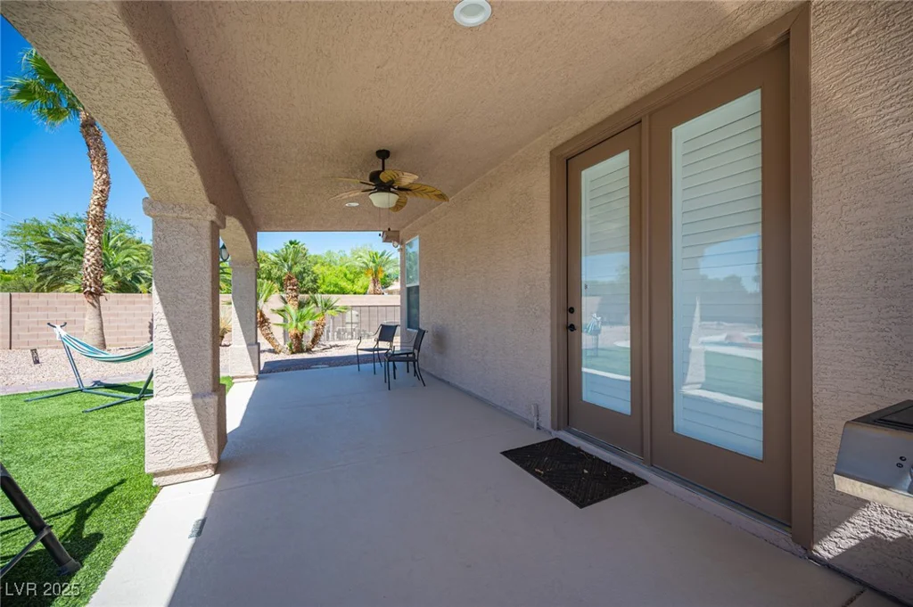 5815 Pristine Falls, Las Vegas, NV 89131