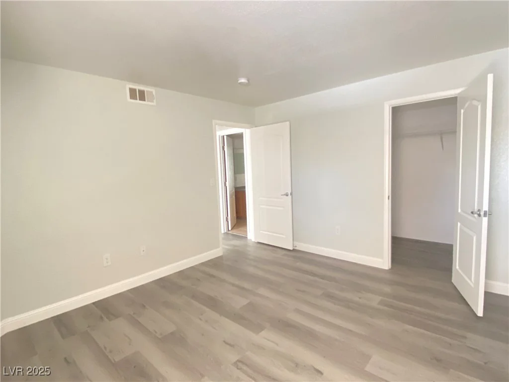 5055 Hacienda, Las Vegas, NV 89118