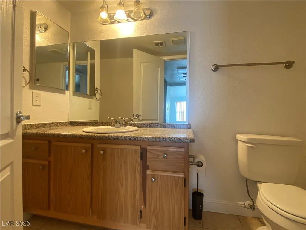 5055 Hacienda, Las Vegas, NV 89118