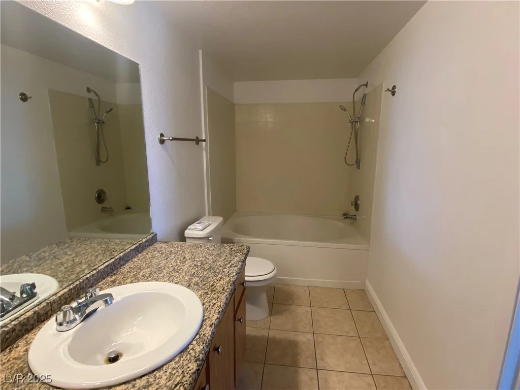 5055 Hacienda, Las Vegas, NV 89118