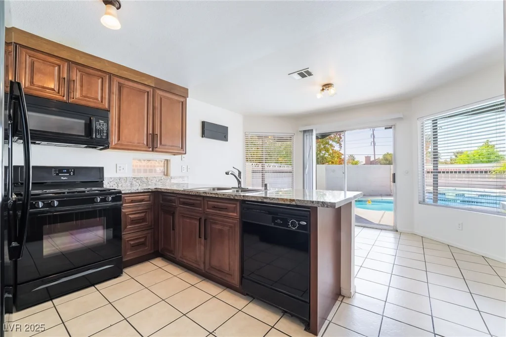 2211 Arborwood, Las Vegas, NV 89142