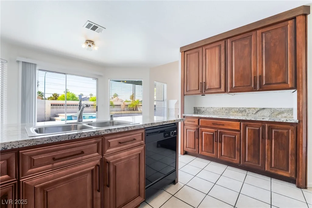 2211 Arborwood, Las Vegas, NV 89142
