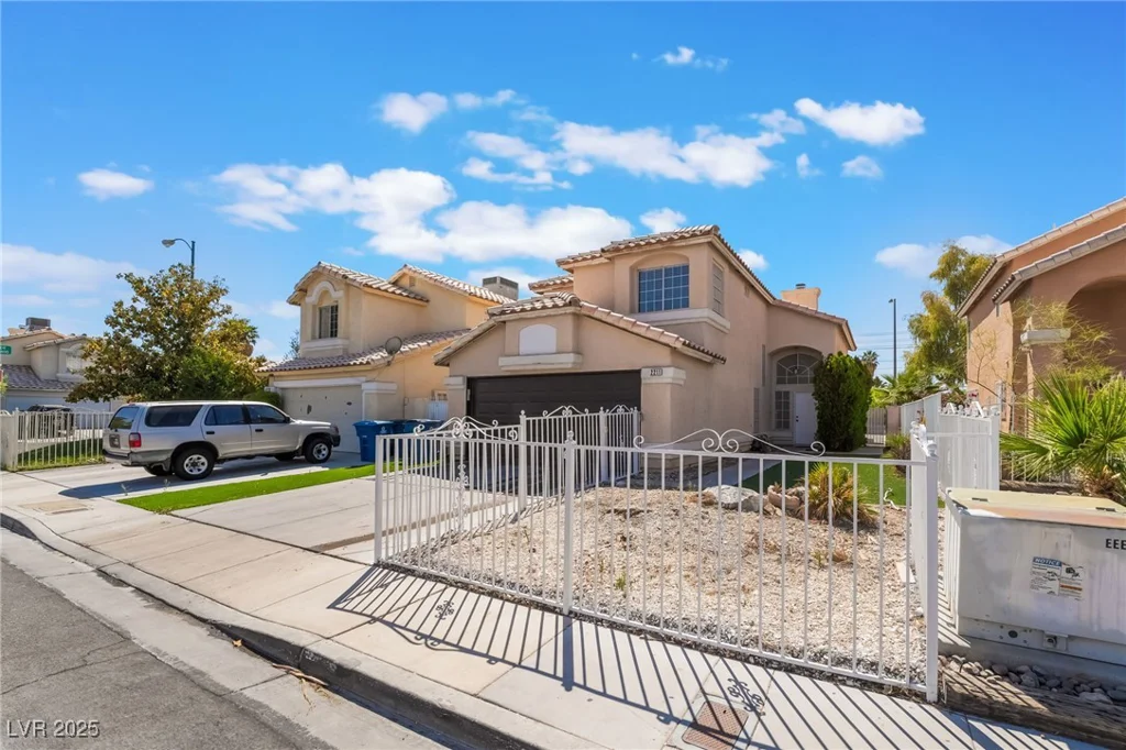 2211 Arborwood, Las Vegas, NV 89142
