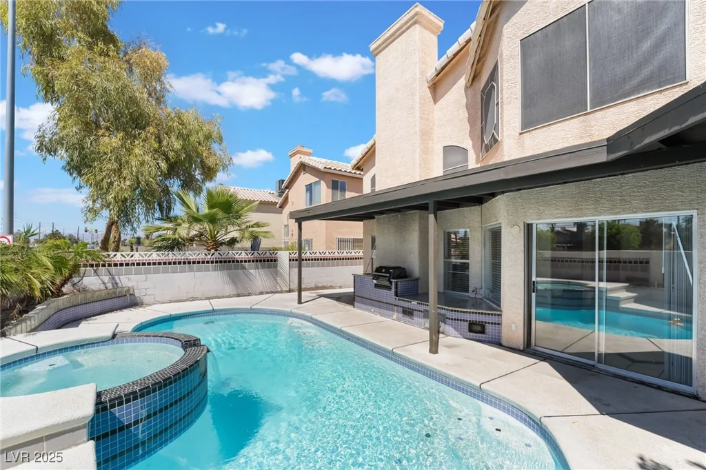 2211 Arborwood, Las Vegas, NV 89142