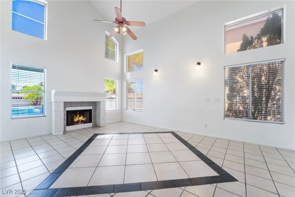 2211 Arborwood, Las Vegas, NV 89142