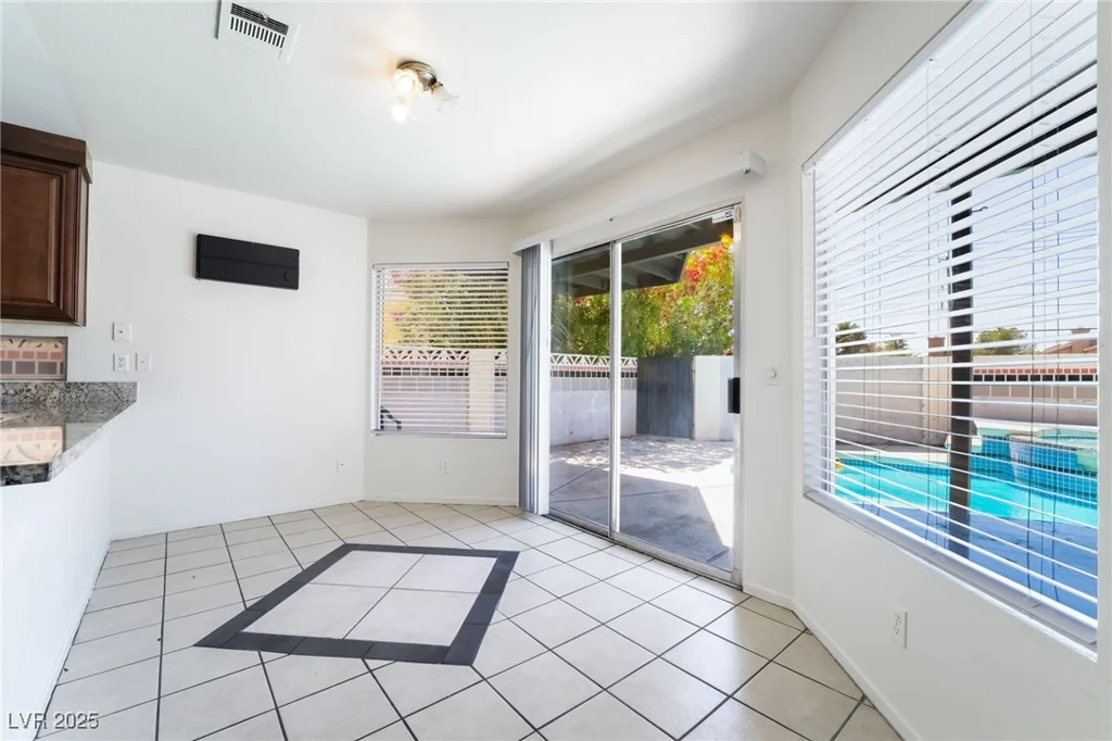 2211 Arborwood, Las Vegas, NV 89142