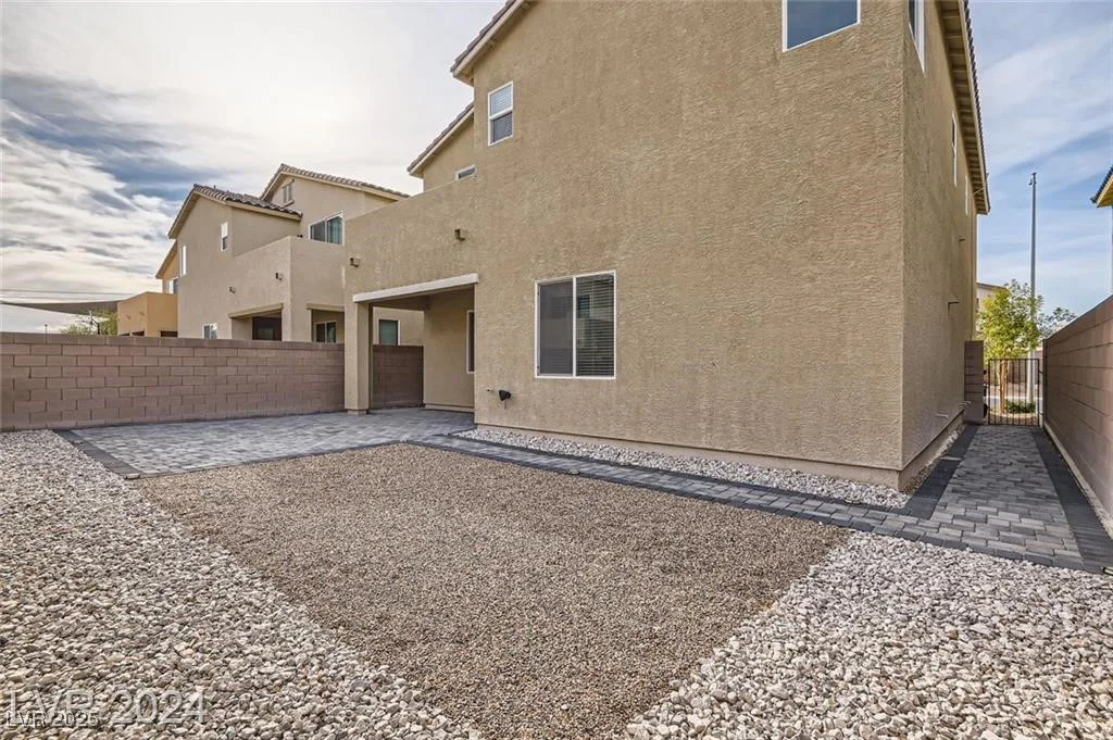 4826 Royal Magnolia, North Las Vegas, NV 89031