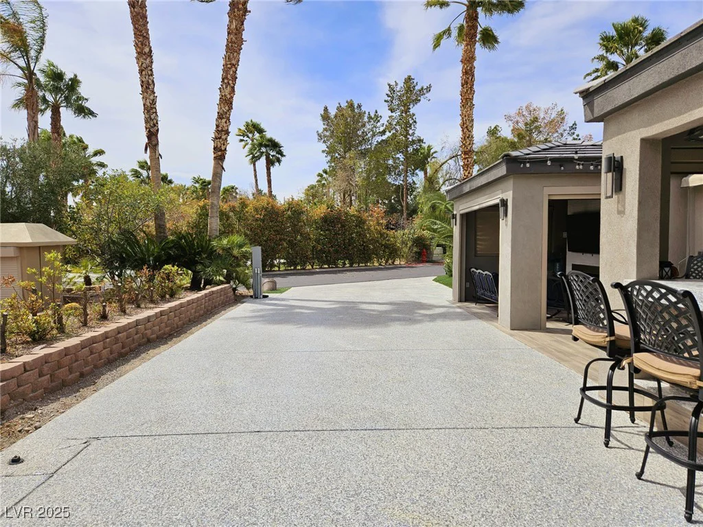 8175 Arville, Las Vegas, NV 89139